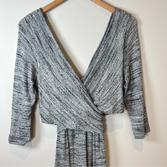 Anthropologie Amadi Lola Wrap Dress in Heathered Gray with 3/4 Length Sleeves M - Picture 3 of 6